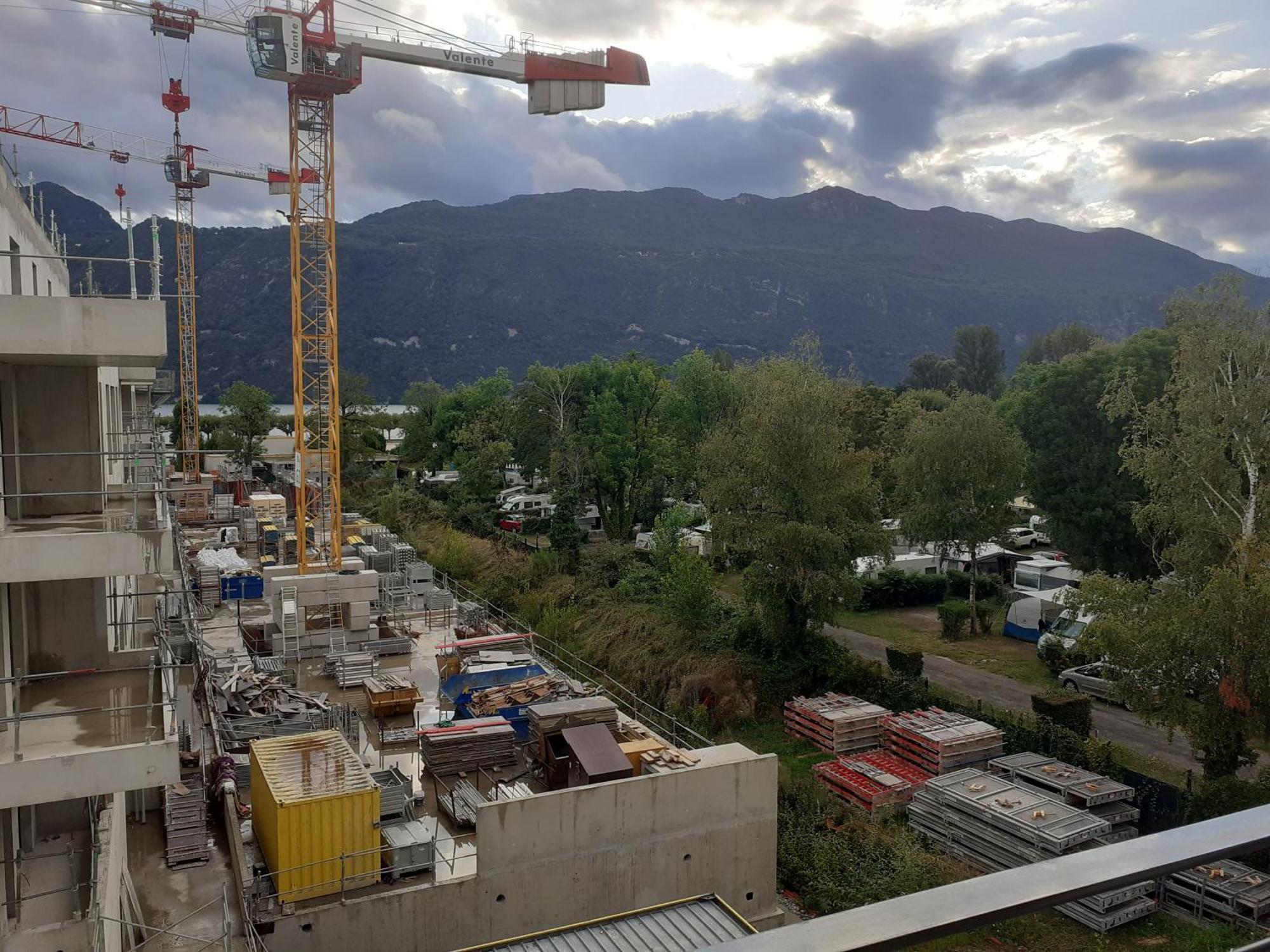 Les Picaillons - A 200m Du